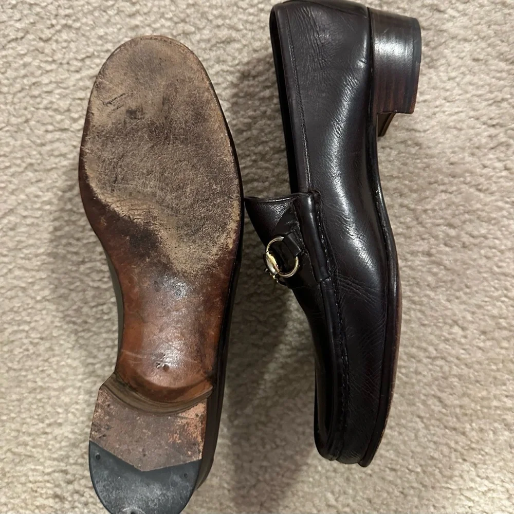 Gucci Men’s Dark Brown Leather Loafers with Gold Horsebit